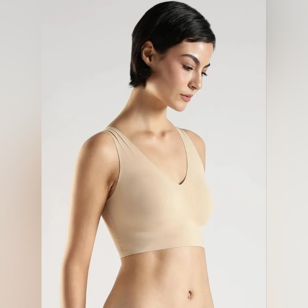 Calvin Klein Invisible Wireless Bra